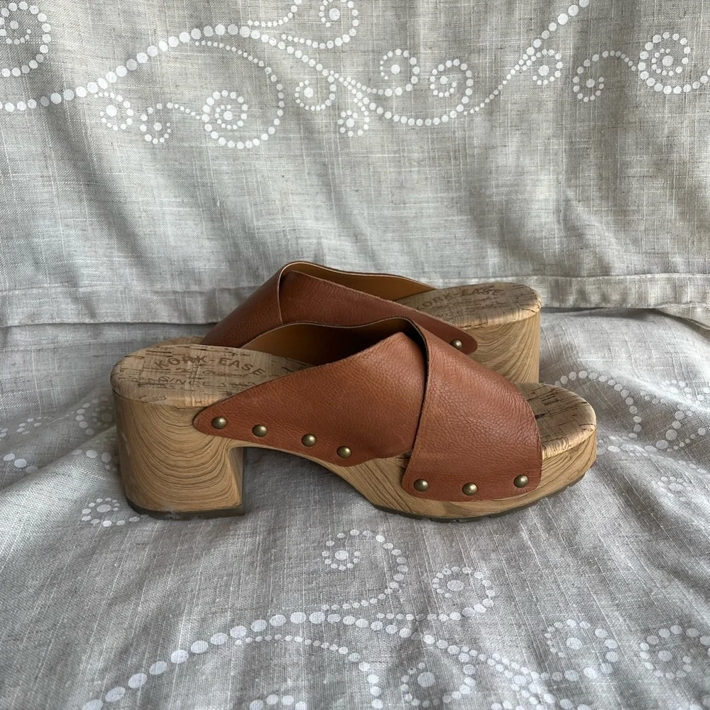 The Original Kork-Ease Platform sandals size 6 Medium New Without Tags